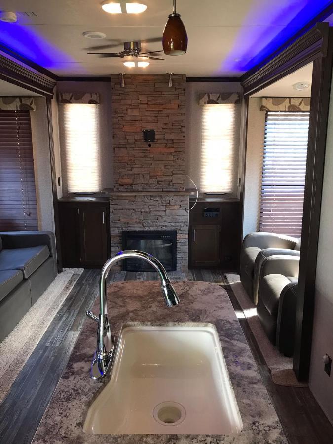 Orchard Queen Motel & Rv Park Middleton 外观 照片